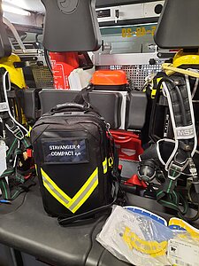 Neuer Rettungsrucksack auf dem HLF